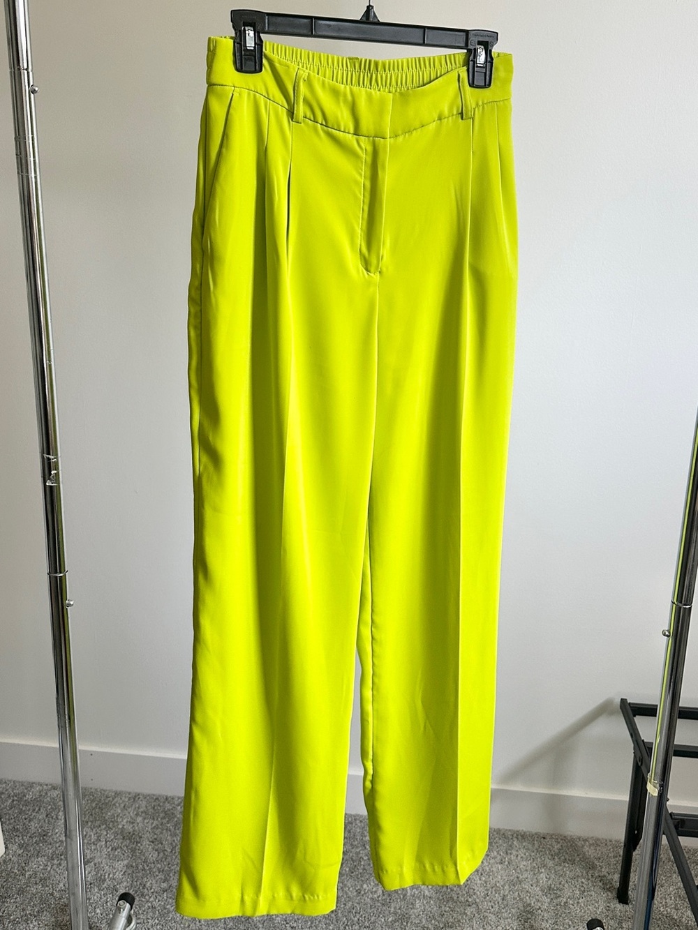 House of Harlow 1960 Lime Green Wide Leg Trousers Pleated Sz 8 High Waist